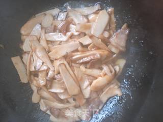 Fried Pork with Pleurotus Eryngii recipe