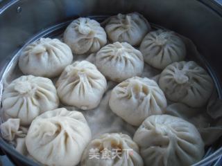 Big Buns with Pork and Radish Stuffing recipe