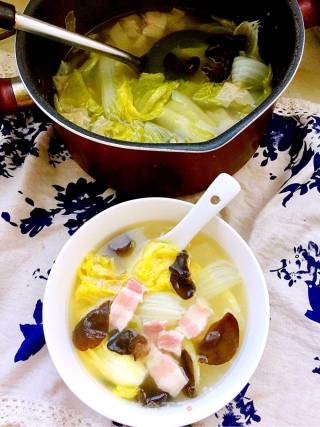 Baby Vegetables, Fungus and Bacon Soup recipe