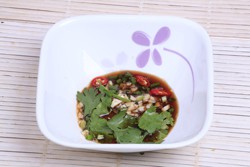 Bitter Chrysanthemum Cold Fish Skin recipe