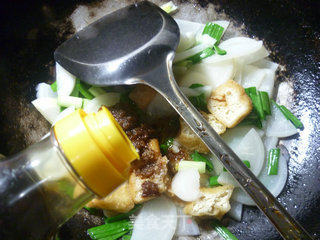 Stir-fried Radish with Shacha Soy Sauce Tofu recipe