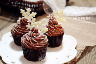 Chocolate Snowflake Cake recipe