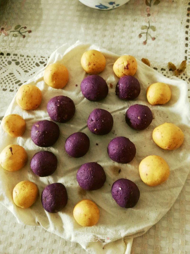 Pumpkin and Purple Sweet Potato Glutinous Rice Dumpling recipe