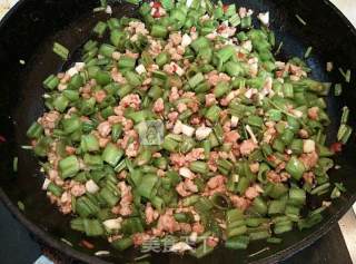 Stir-fried Convolvulus with Minced Pork recipe