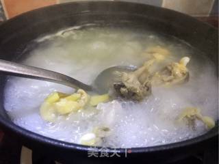 Dried Scallop and Vegetable Soup recipe