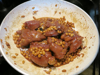 Braised Pork Knuckles with Soy Beans recipe