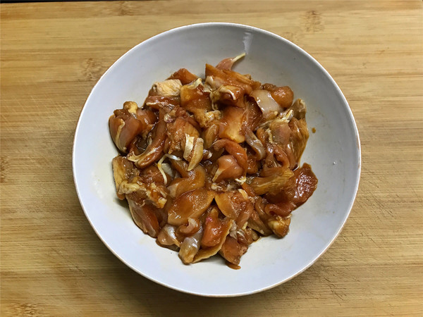 Braised Rice with Beans and Mushrooms and Chicken Drumsticks recipe