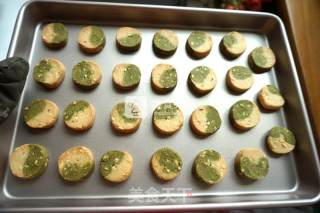 #aca烤明星大赛#two-color Almond Biscuits recipe