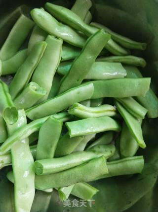 Black Beans with Green Beans recipe