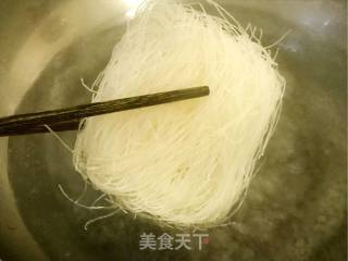 Steamed Vermicelli with Garlic and Sea Rainbow recipe