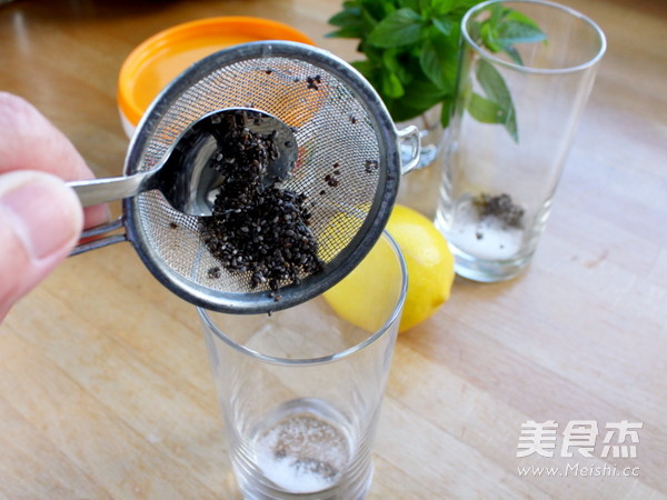 Chia Seed Lemon Drink recipe