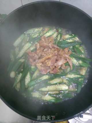 Fried Pork with Okra recipe