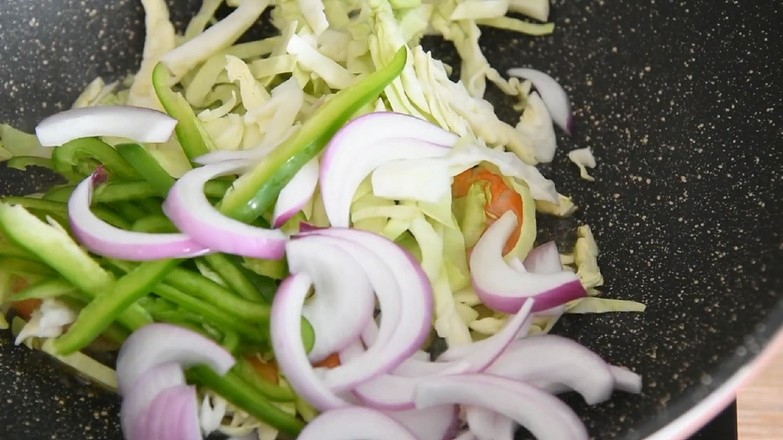 Fried Instant Noodles recipe