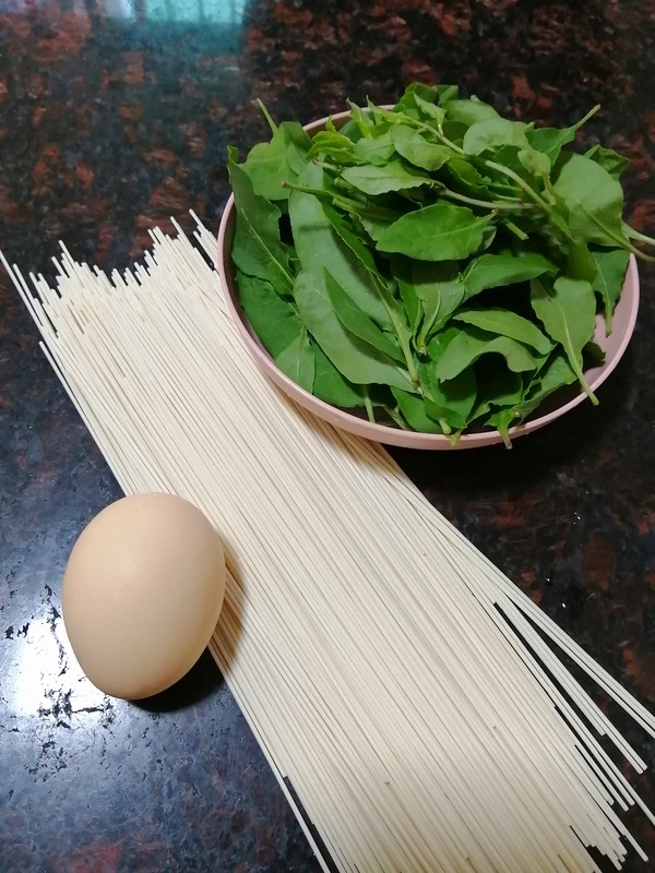 Simple and Delicious~~ Egg Noodle Soup with Wolfberry Leaf recipe