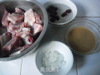 Sweet Honey------sweet and Sour Pork Ribs recipe