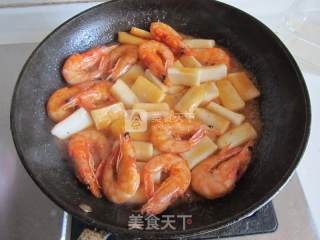 High Rise Every Year-fried Rice Cakes with Shrimps recipe