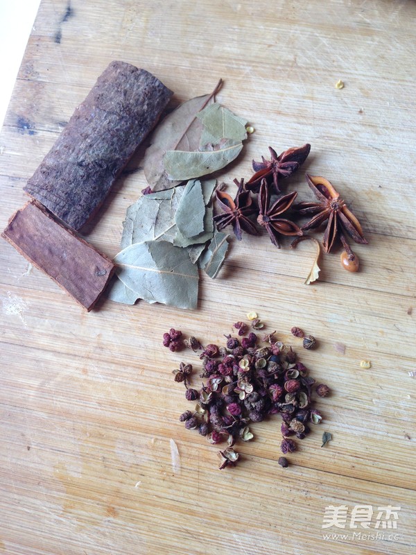 Braised Pork Trotters recipe