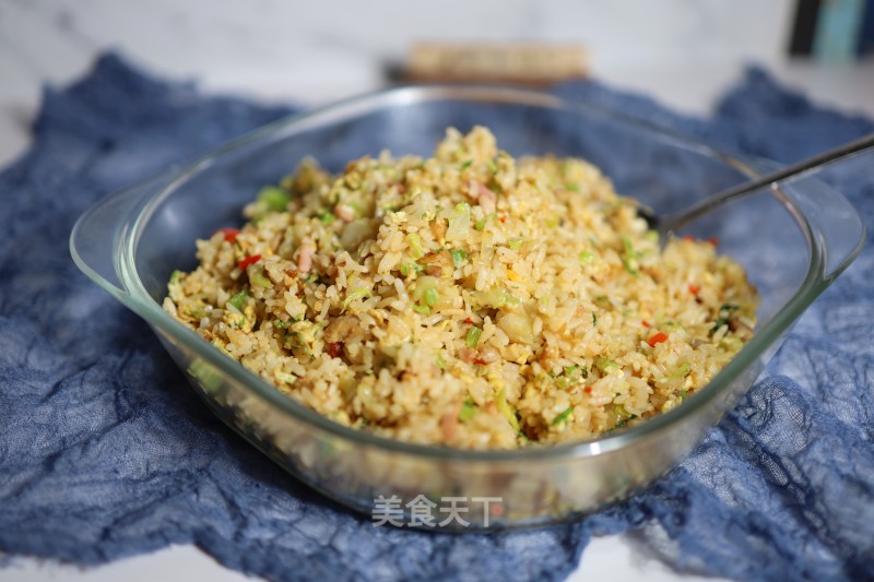 Fried Rice with Mixed Vegetables and Eggs