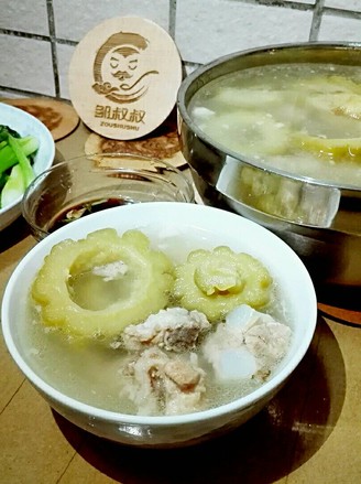 Bitter Gourd Pork Ribs Soup recipe