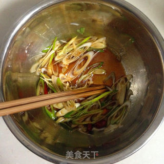 Simmered Jellyfish Shredded Radish recipe