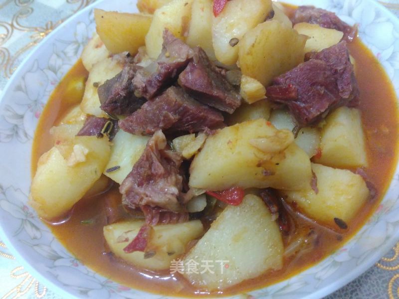 Roast Potatoes and Beef