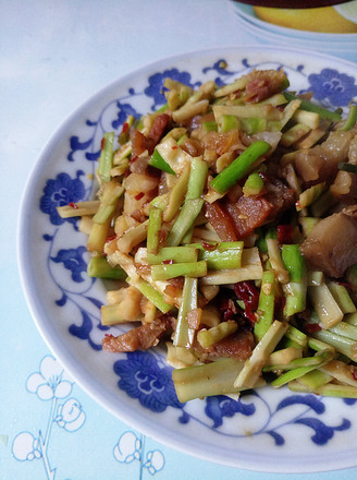 Stir-fried Small Bamboo Shoots with Bacon