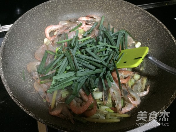 Fried Buckwheat Prawns recipe