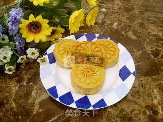 Double Egg Yolk Moon Cakes recipe