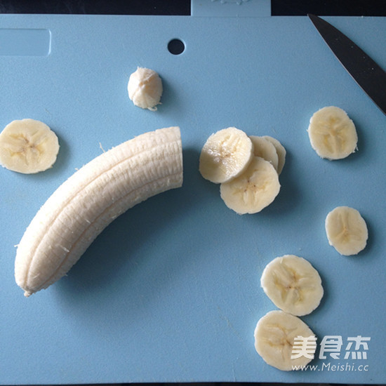 Gummy Bear Banana Toast Milkshake recipe