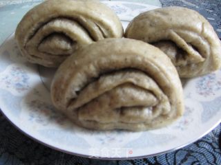 Fragrant Sesame Flower Roll recipe