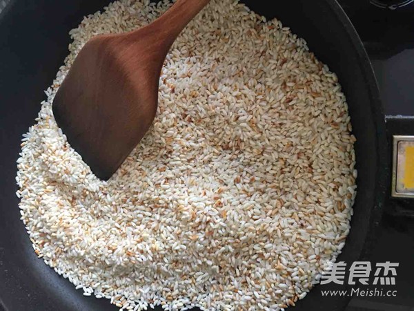 Sausage Rice with Salty Rice recipe