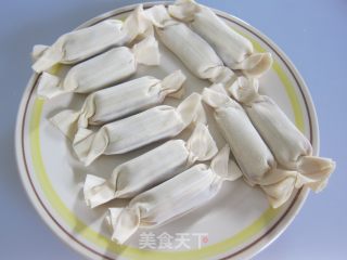 Children's Trick "sugar-shaped Wonton Skewers" recipe