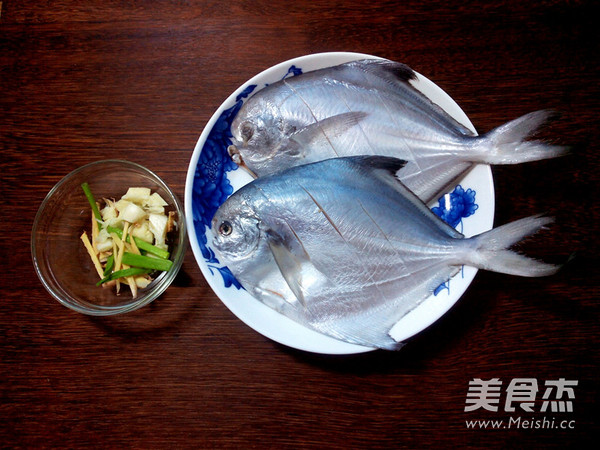 Steamed Silver Pomfret recipe