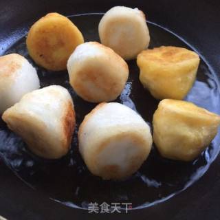 Pan-fried Golden and Silver Eggs recipe