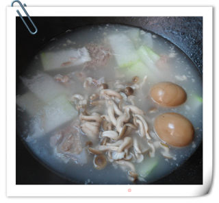 Crab Mushroom and Winter Melon Noodles recipe