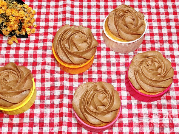 Chocolate Sponge Cupcakes recipe