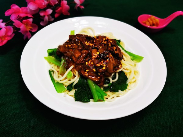 Mushroom Beef Sauce Noodles recipe