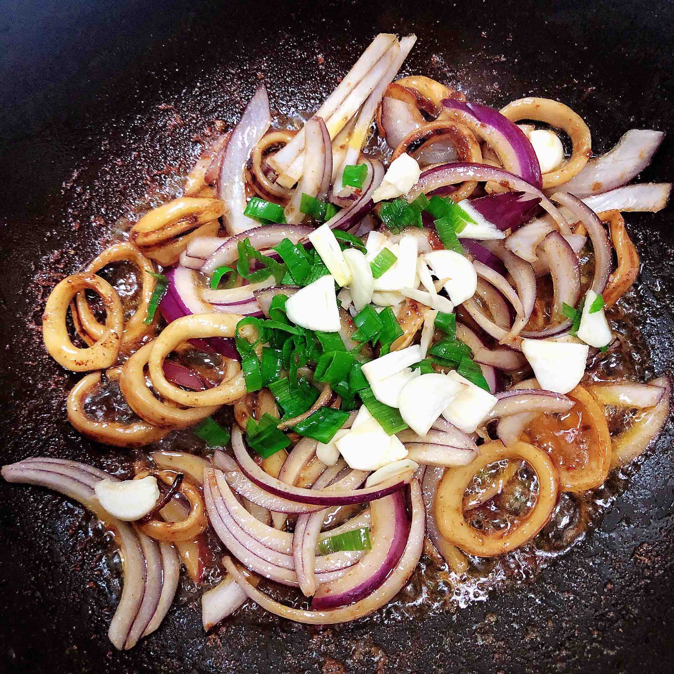 Spicy Celery Squid Rings recipe