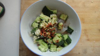 Cucumber Tossed with Noodles recipe