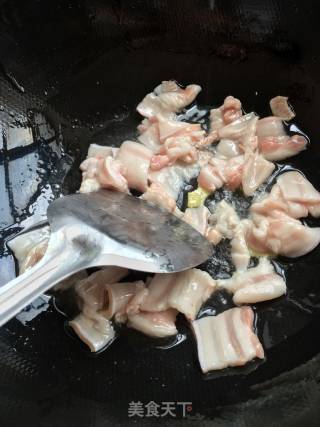 #信之美# Stir-fried Pork with Hot Peppers recipe
