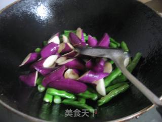 Stir-fried Eggplant with String Beans recipe