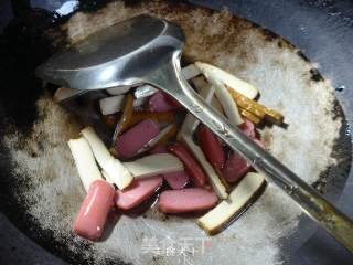 Grilled Sausage and Leek Stir Fried recipe