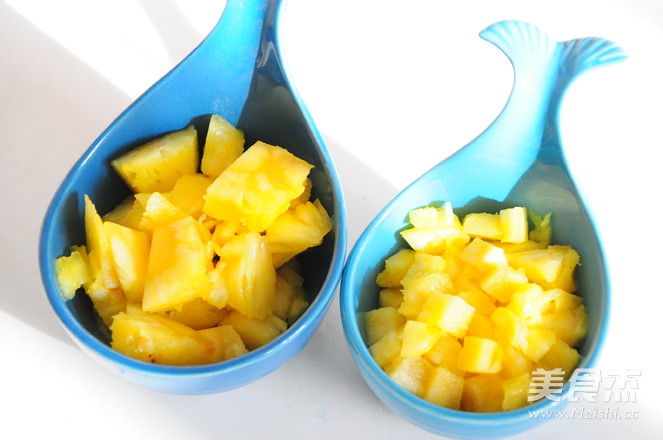 Fresh Pineapple Rice recipe