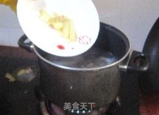 Lotus Root Pork Ribs Soup recipe