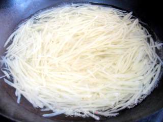 Home Cooking-chopped Pepper Potato Shreds recipe
