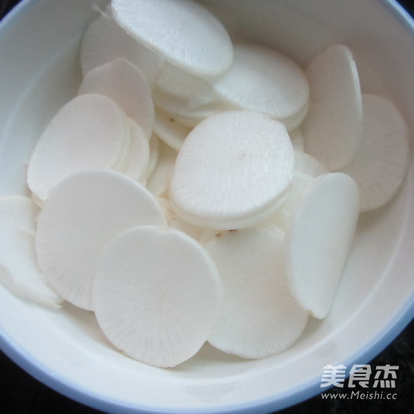 Mixed White Radish Slices recipe