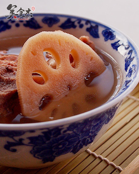 Lotus Root and Peanut Keel in Pot recipe