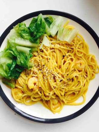 Easy Curry Pasta