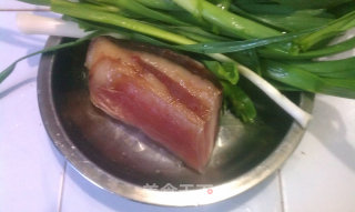 Stir-fried Bacon with Green Garlic recipe