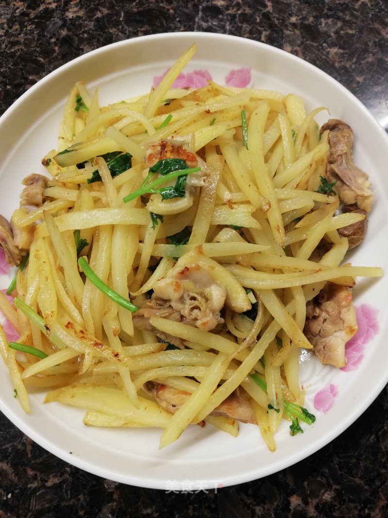 Stir-fried Potato Shreds with Chicken Nuggets recipe